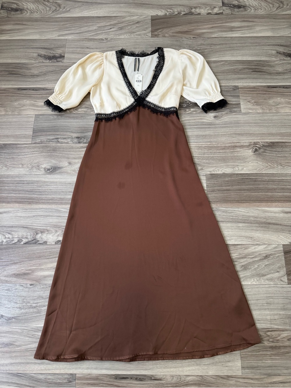 Anthropologie V-Neck Lace Trim Midi Dress in Cream and Mocha Size XXS FLAW